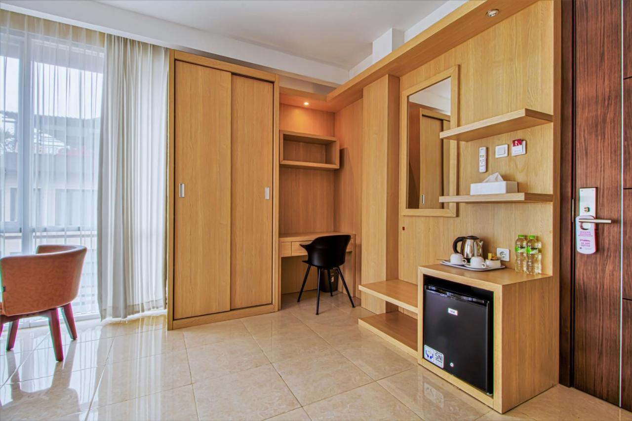 D'Padmaya Residence Jakarta Exterior photo